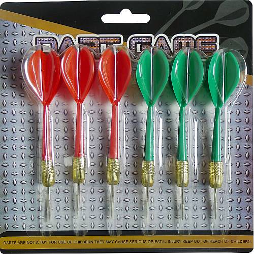 6 steel tip darts with plastic body and flight